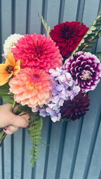 Dahlia Bouquet Subscription